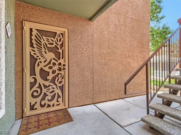 8101 W Flamingo Rd Unit 1074, Spring Valley, NV 89147