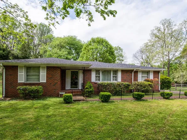 5051 Marchant Dr, Nashville, TN 37211