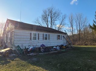 3 Old Ware Rd, West Brookfield, MA 01585