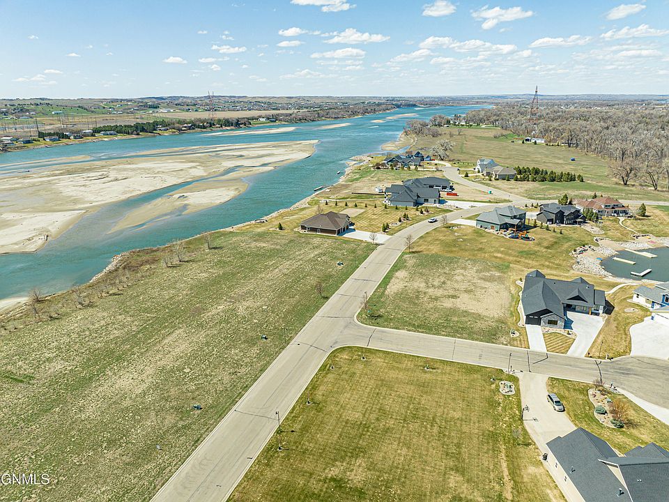 6324 Misty Waters Dr, Bismarck, ND 58503 MLS 4007718 Zillow