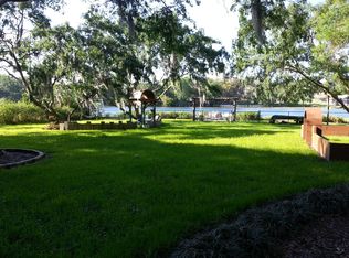 8024 Pine Hill Dr, Tampa, FL 33617