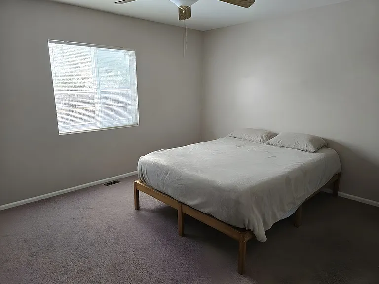 4424 Poplar Brook Dr — Photo 4