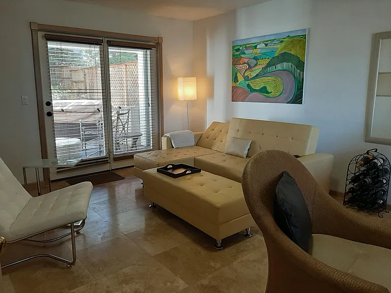 1055 Skyland Dr — Photo 18