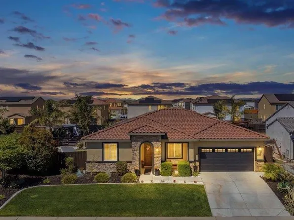 2032 Coffee Creek Way, Plumas Lake, CA 95961