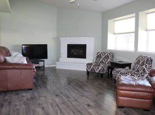 8538 N Peacock Way, Hilmar, CA 95324