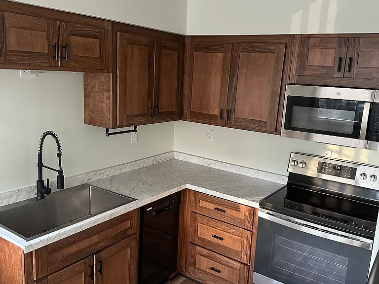 231 Spring Garden Ave — Photo 1