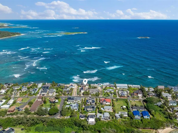 55-121 Naupaka St #B, Laie, HI 96762