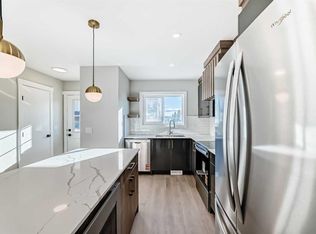 903 S Clover Rd, Carstairs, AB T0M0N0