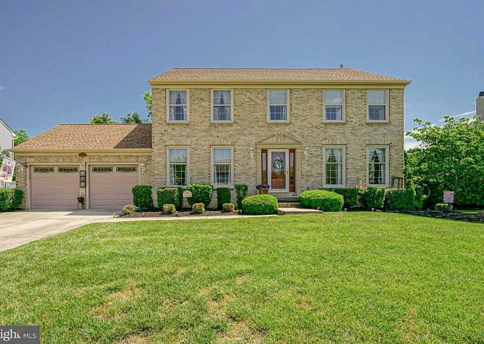 1st image of 1644 Pennfield Dr