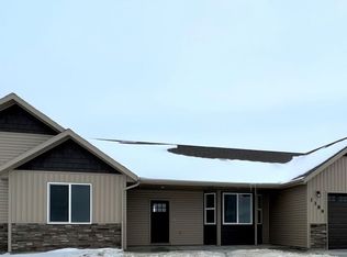 1389 Sun Valley Rd, Spring Creek, NV 89815