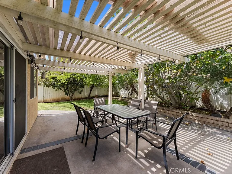 17255 Orangewood Ln — Photo 31