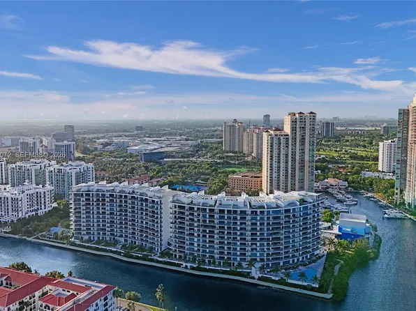 3250 NE 188th St APT 402, Aventura, FL 33180