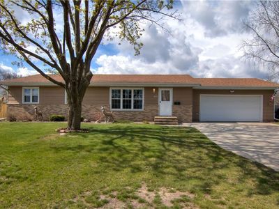 2010 Crestview Drive, Eau Claire, WI, 54703