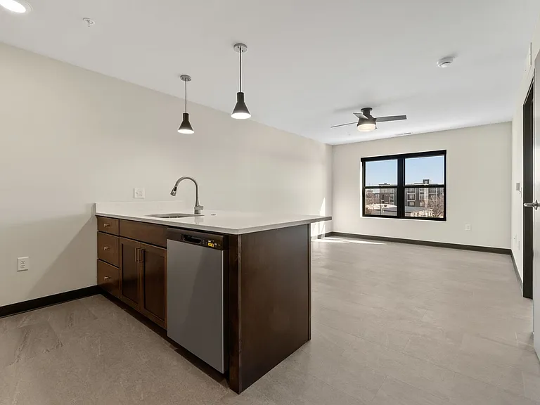 275 Lofts at Kingston Yard — Photo 6