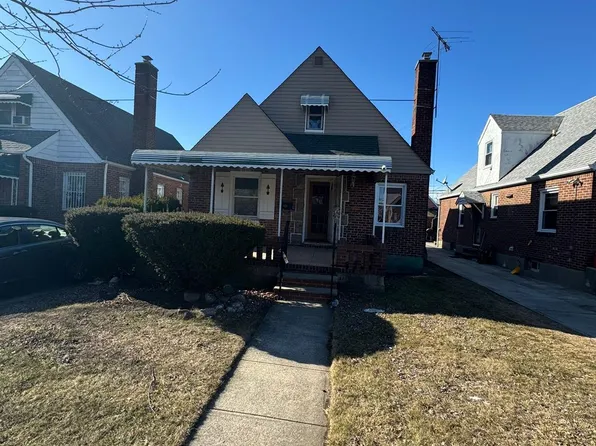 11934 224th Street, Cambria Heights, NY 11411