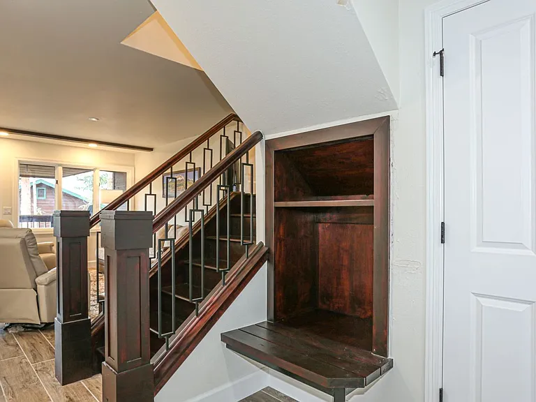 6 Southface Dr — Photo 16