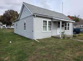 205 Leonard Ave, Jerseyville, IL 62052
