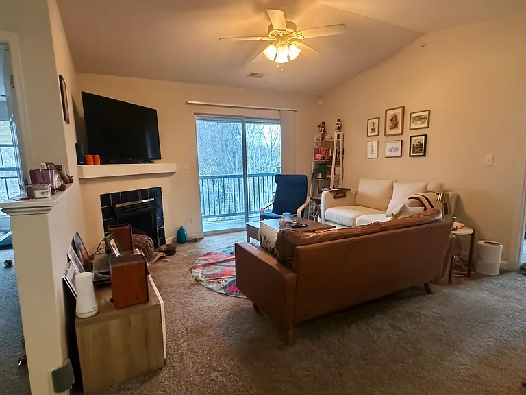 213 S Knollwood Dr #3304 — Photo 3