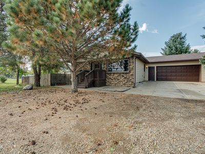 4065 Sunny Dr S, Mandan, ND, 58554