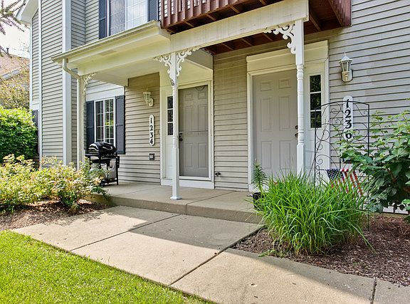 3rd image of 1234 Sandhurst Ln #1234