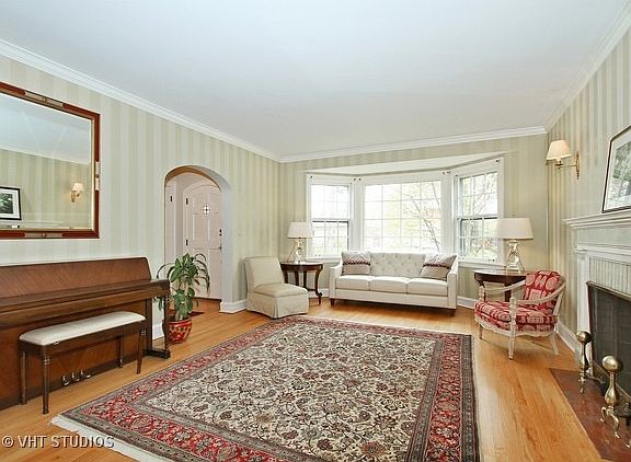 3rd image of 1812 N 79th Ct