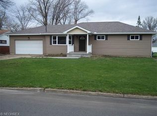 626 Robinson Rd, Campbell, OH 44405