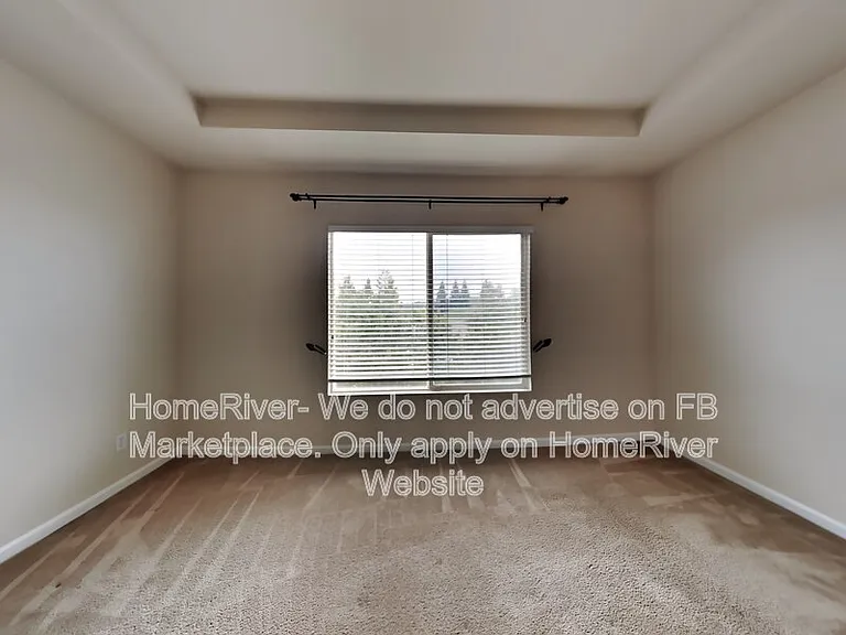1069 Huntly Dr — Photo 12
