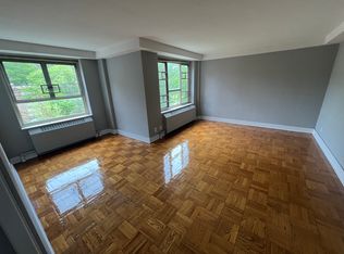 64-20C 192nd St #2B, Fresh Meadows, NY 11365