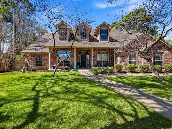 1605 Mistletoe Dr, Flower Mound, TX 75022