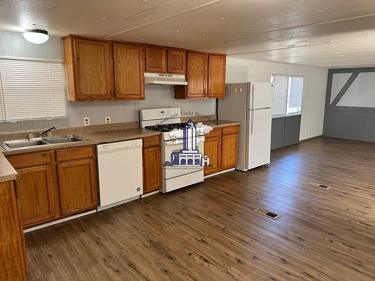 8509 Northmont Dr — Photo 9