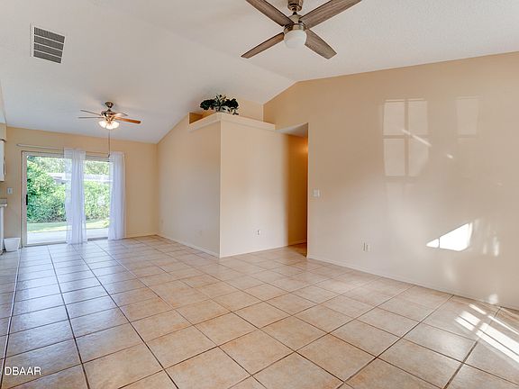4th image of 920 Hibiscus Ave