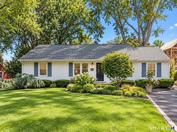 72 Sutton Drive East, Stamford, CT 06906