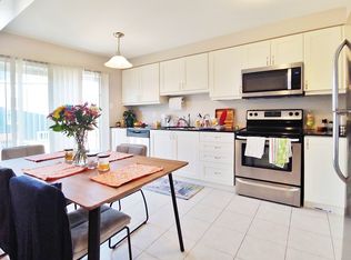 114 Conifer Creek Cir, Ottawa, ON K2M0M2