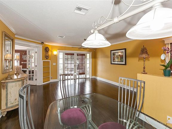 4th image of 3912 N Crescent Creek Place