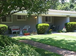 221 Mill Rd APT 7, Westhampton Beach, NY 11978