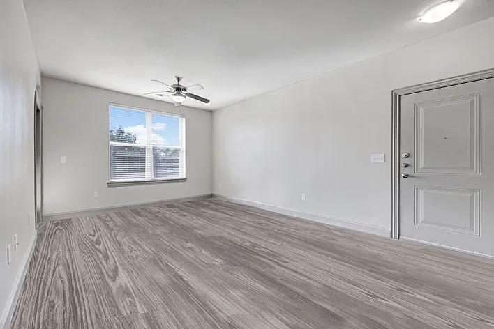 Building Photo - Oaks of Kyle Apartments