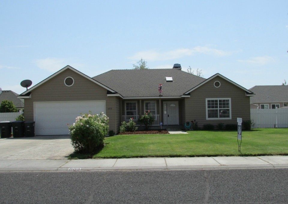 1st image of 603 Lupine Dr S