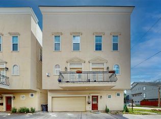 1502 Birdsall St, Houston, TX 77007