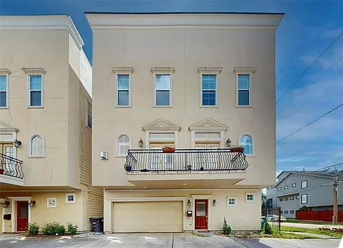 1502 Birdsall St Photo 1