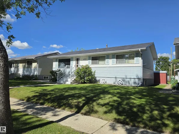 4721 44th Ave, Bonnyville, AB T9N 1N8