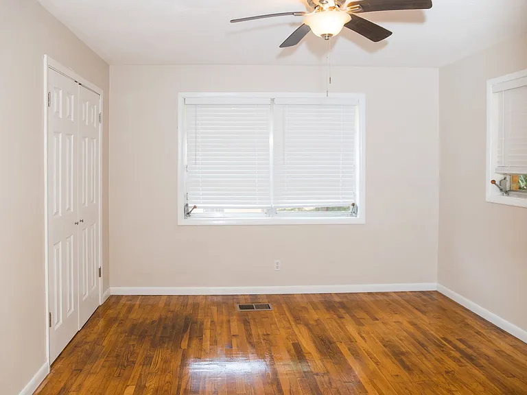 7099 Pine Hill Rd — Photo 15