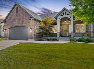 113 W Centerville Commons Way, Centerville, UT 84014