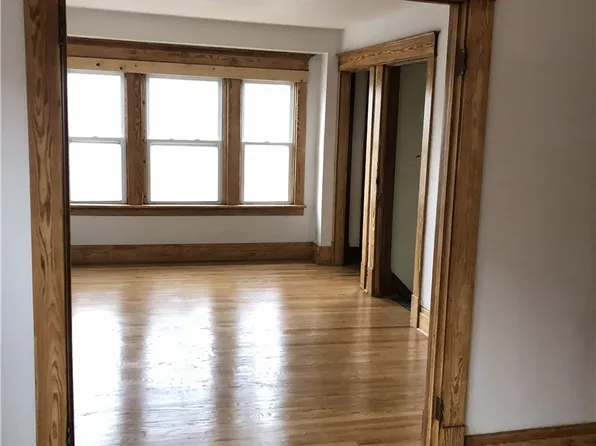 47 Bridgeman St, Buffalo, NY 14207