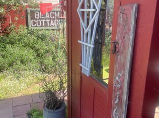 5161 6th St, Carpinteria, CA 93013