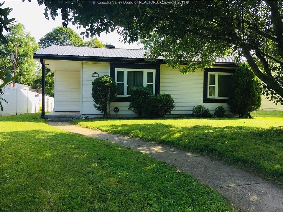 1st image of 3914 Lancaster Ave