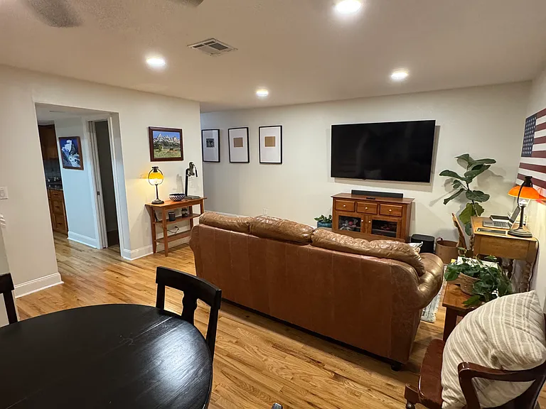 606 S Glen Ave #9 — Photo 11