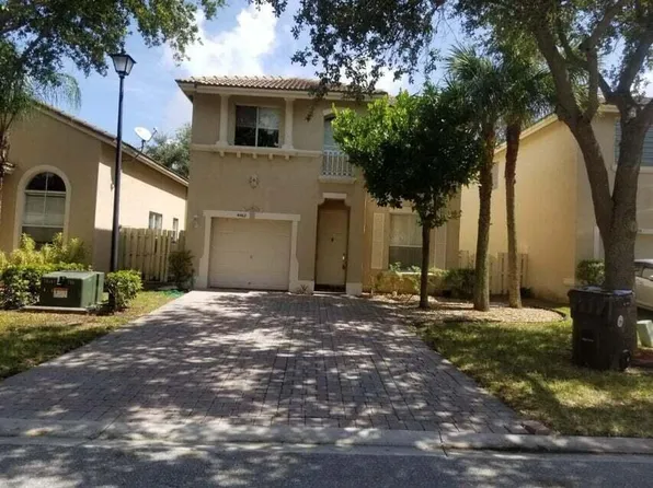 4462 Lake Tahoe Cir, West Palm Beach, FL 33409