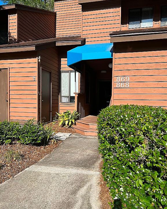 1st image of 868 Wimbledon Dr