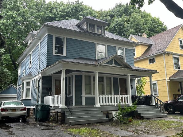 93 Holbrooke St #93