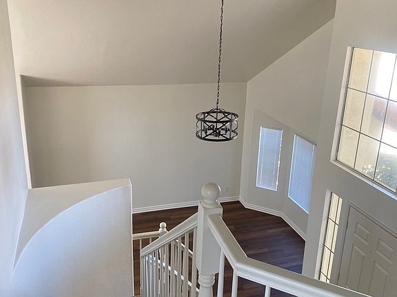 5th image of 434 E Avenue J9